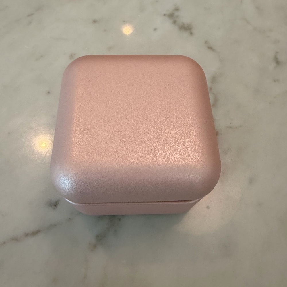 Square Jewelry Case in Light Pink, never used